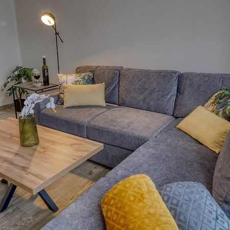 Cozy Modern Apartment リエカ エクステリア 写真