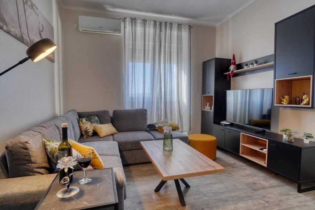 Cozy Modern Apartment リエカ エクステリア 写真
